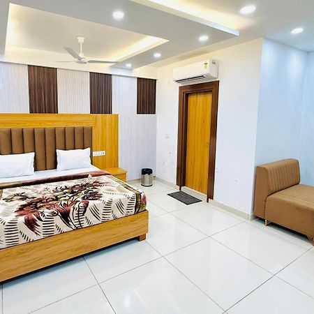 Hotel Swagat Residency Sohāna Esterno foto